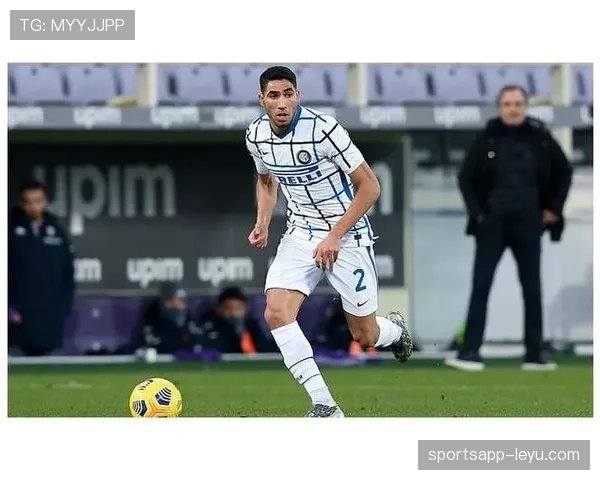 阿什拉夫职业生涯成就回顾：巨星时代崛起表现耀眼