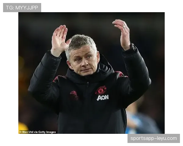 克鲁伊夫防守结构：重塑现代足球防守理念的创新引擎