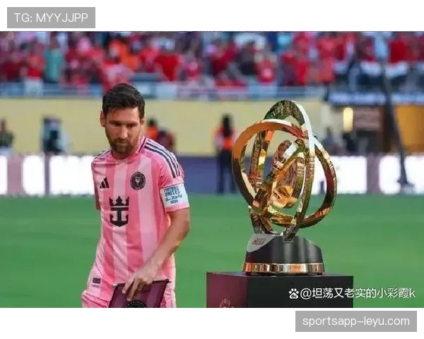 足球明星诠释信念与拼搏：成功背后是不懈努力