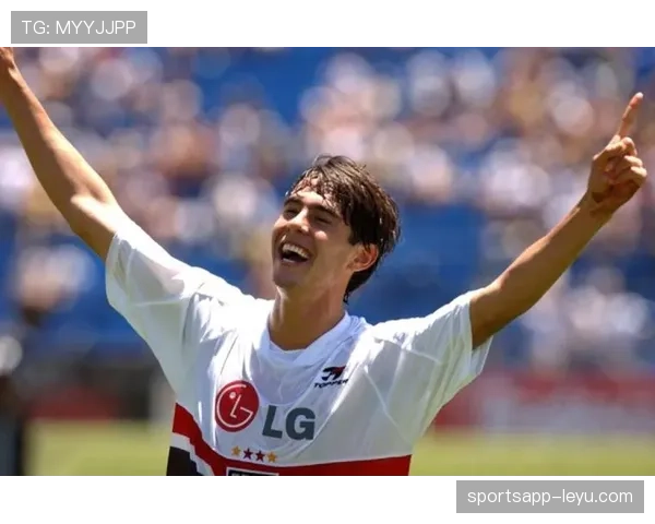 卡卡足球影响力分析：重塑未来足球明星成长路径的新范式