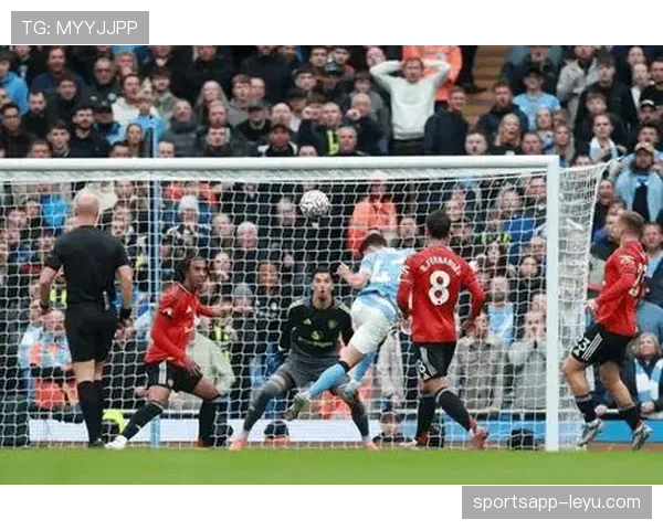 萨内巧妙射门引热议,稳健表现成战术焦点